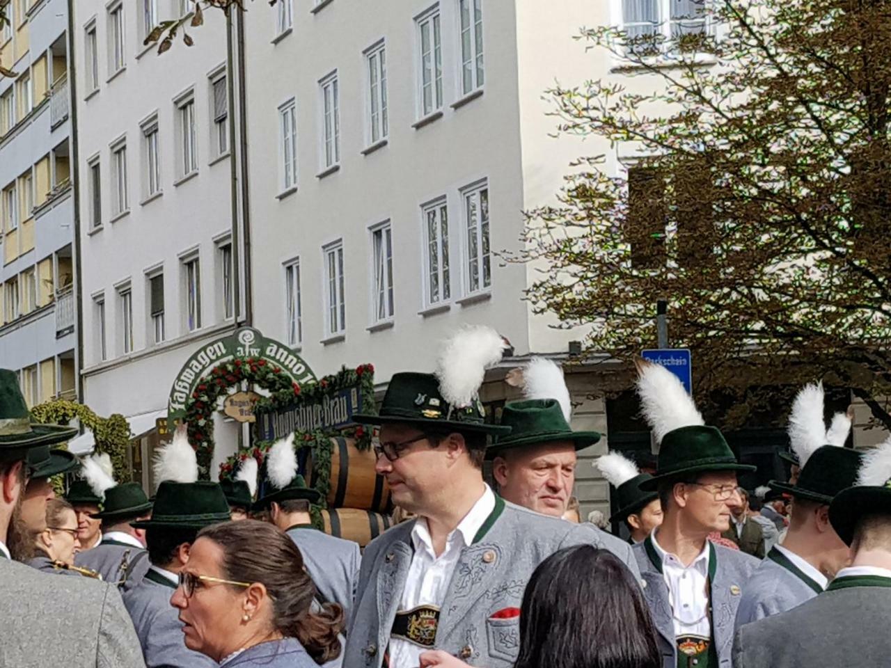 Hotel Der Tannenbaum มิวนิก ภายนอก รูปภาพ
